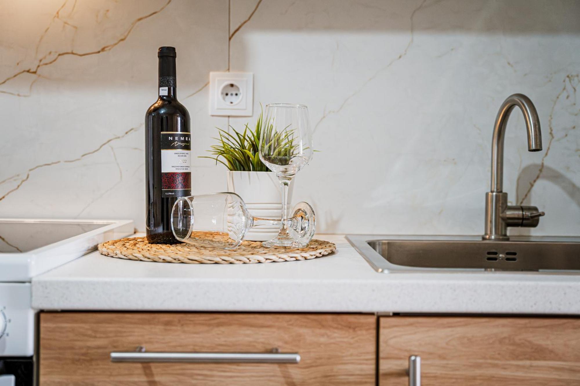 Lilium Luxury Apartment Игуменица Экстерьер фото