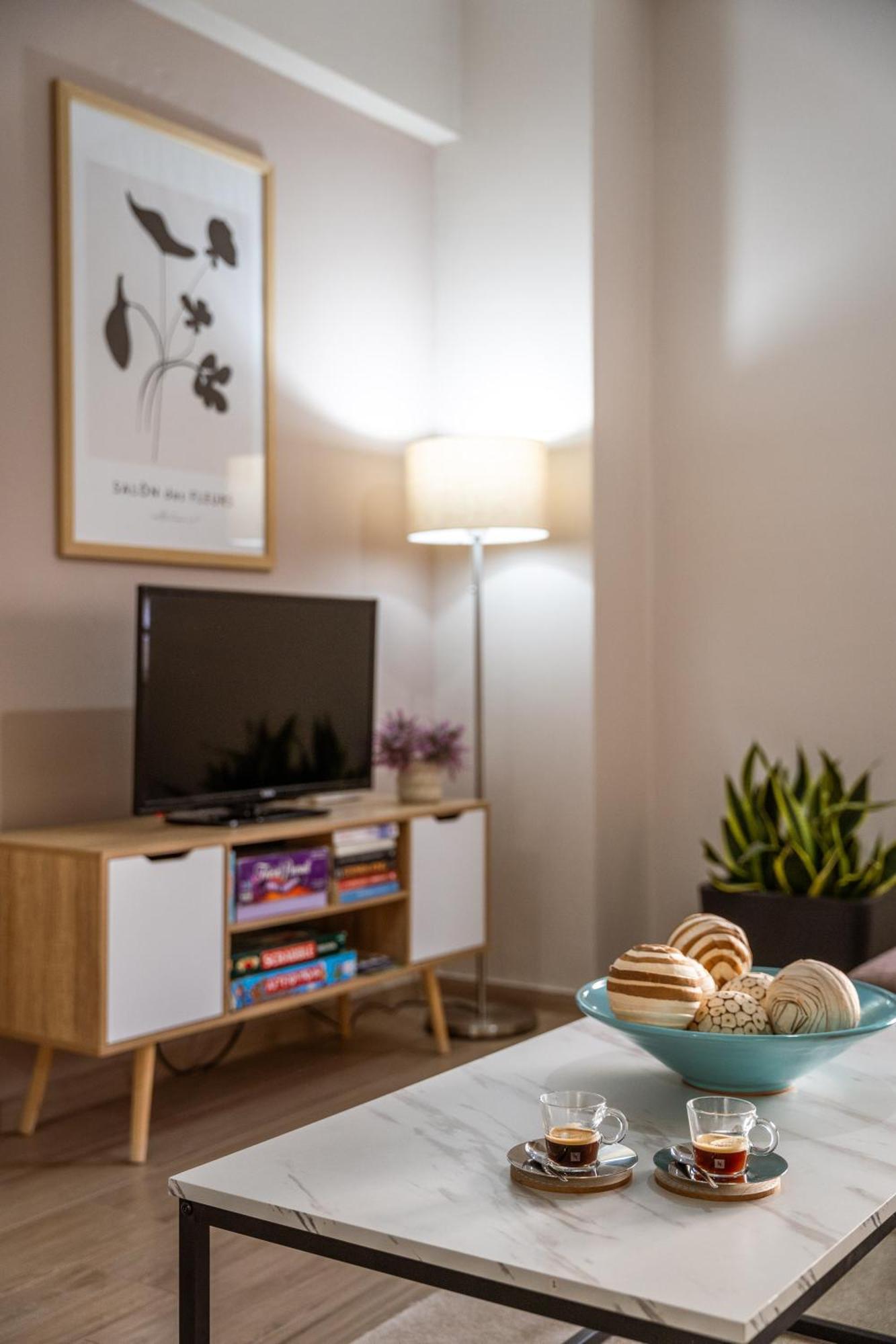 Lilium Luxury Apartment Игуменица Экстерьер фото